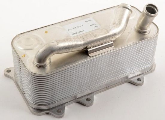 07L117021F Μέρη κινητήρα ψυκτικό λάδι